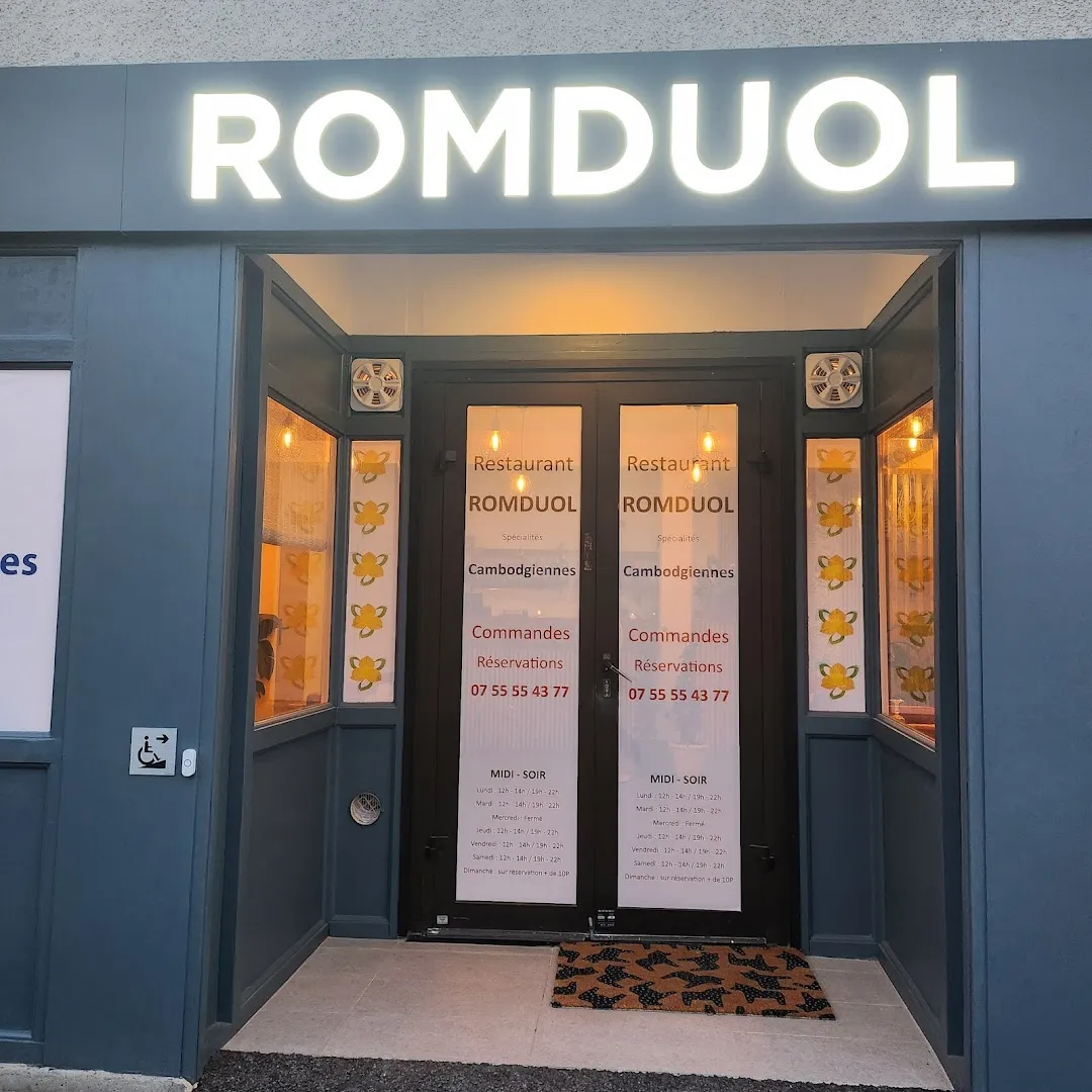 Restaurant ROMDUOL ''spécialités Cambodgiennes''